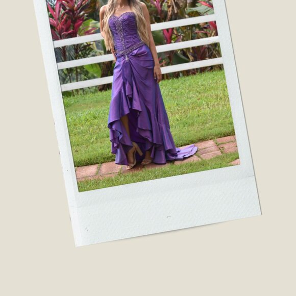 Dresses & Skirts - Stunning Purple Ruched Evening Gown – Size 0 ✨